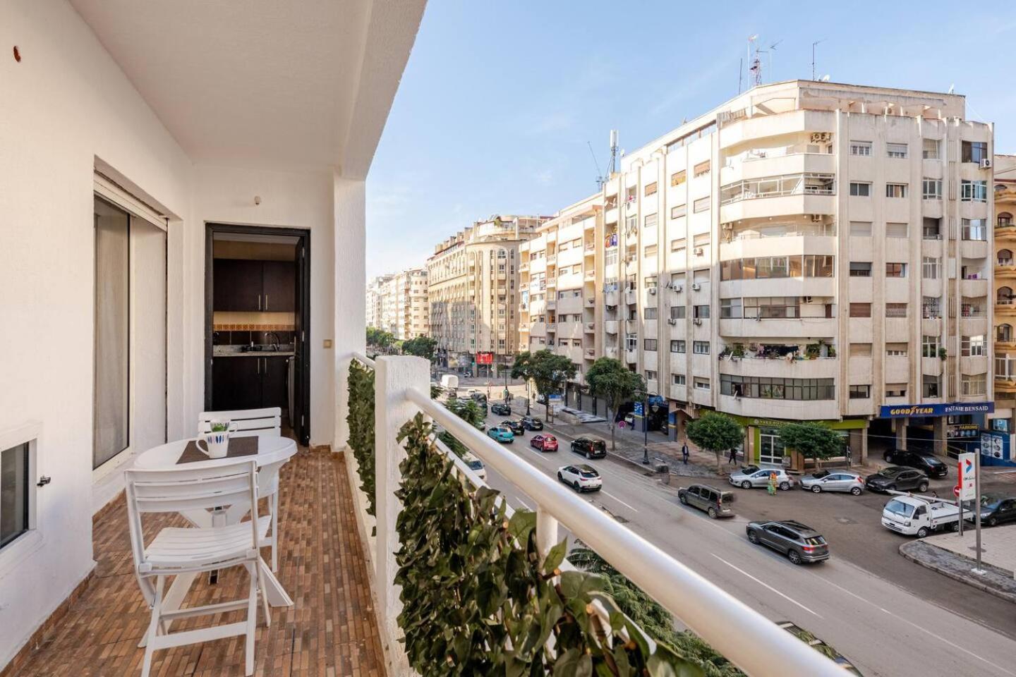 Appartement Acacia 2 Chambres Au Centre Ville タンジェ エクステリア 写真