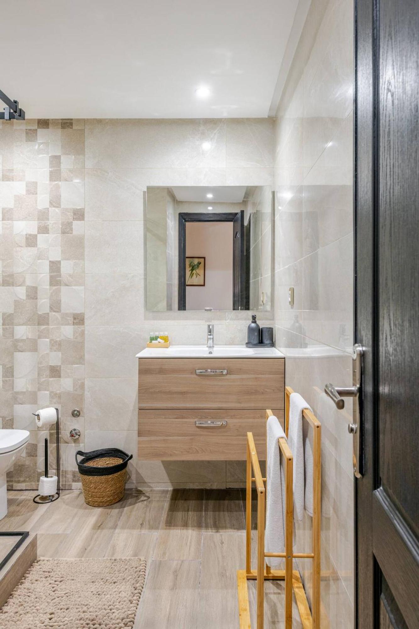 Appartement Acacia 2 Chambres Au Centre Ville タンジェ エクステリア 写真