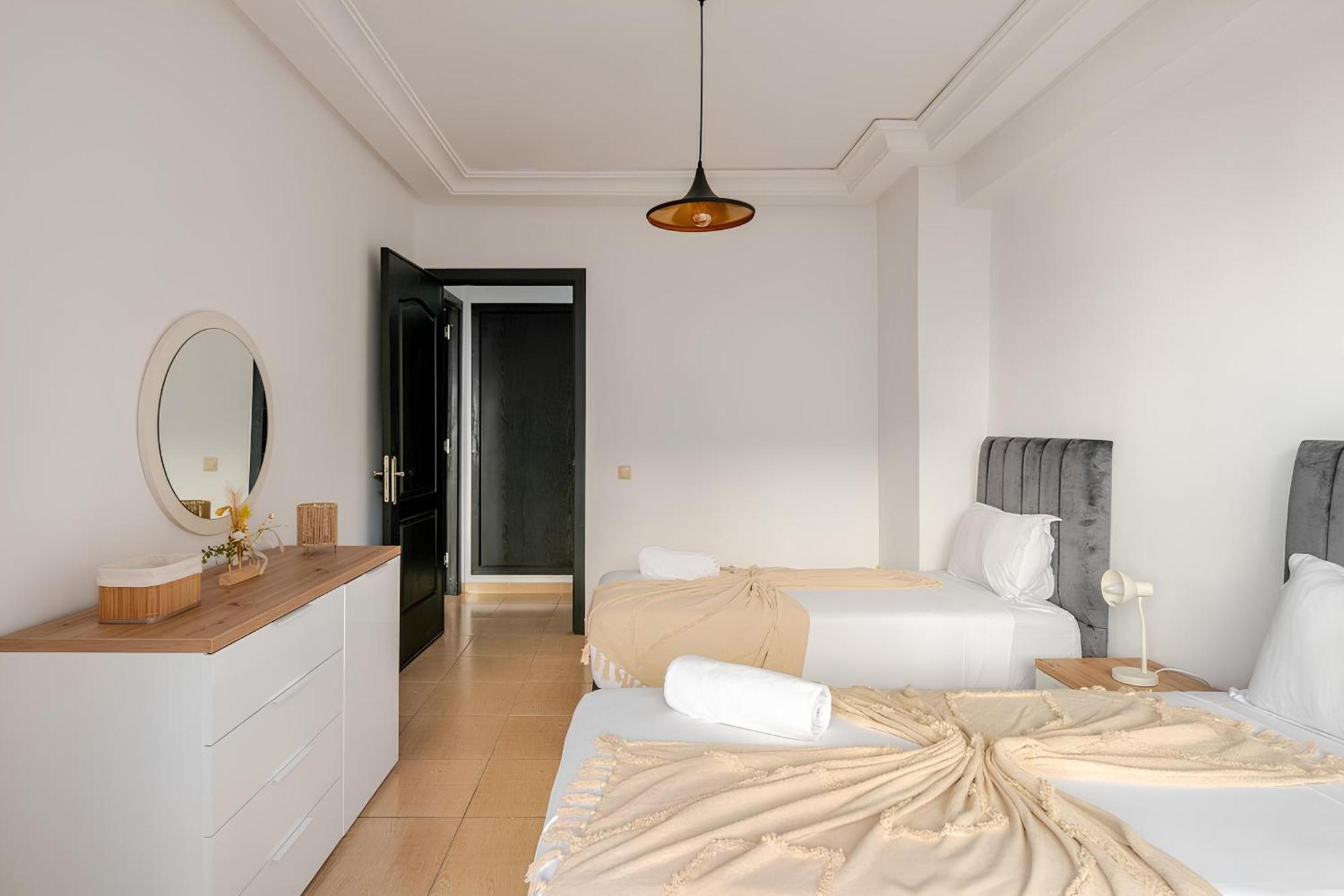 Appartement Acacia 2 Chambres Au Centre Ville タンジェ エクステリア 写真